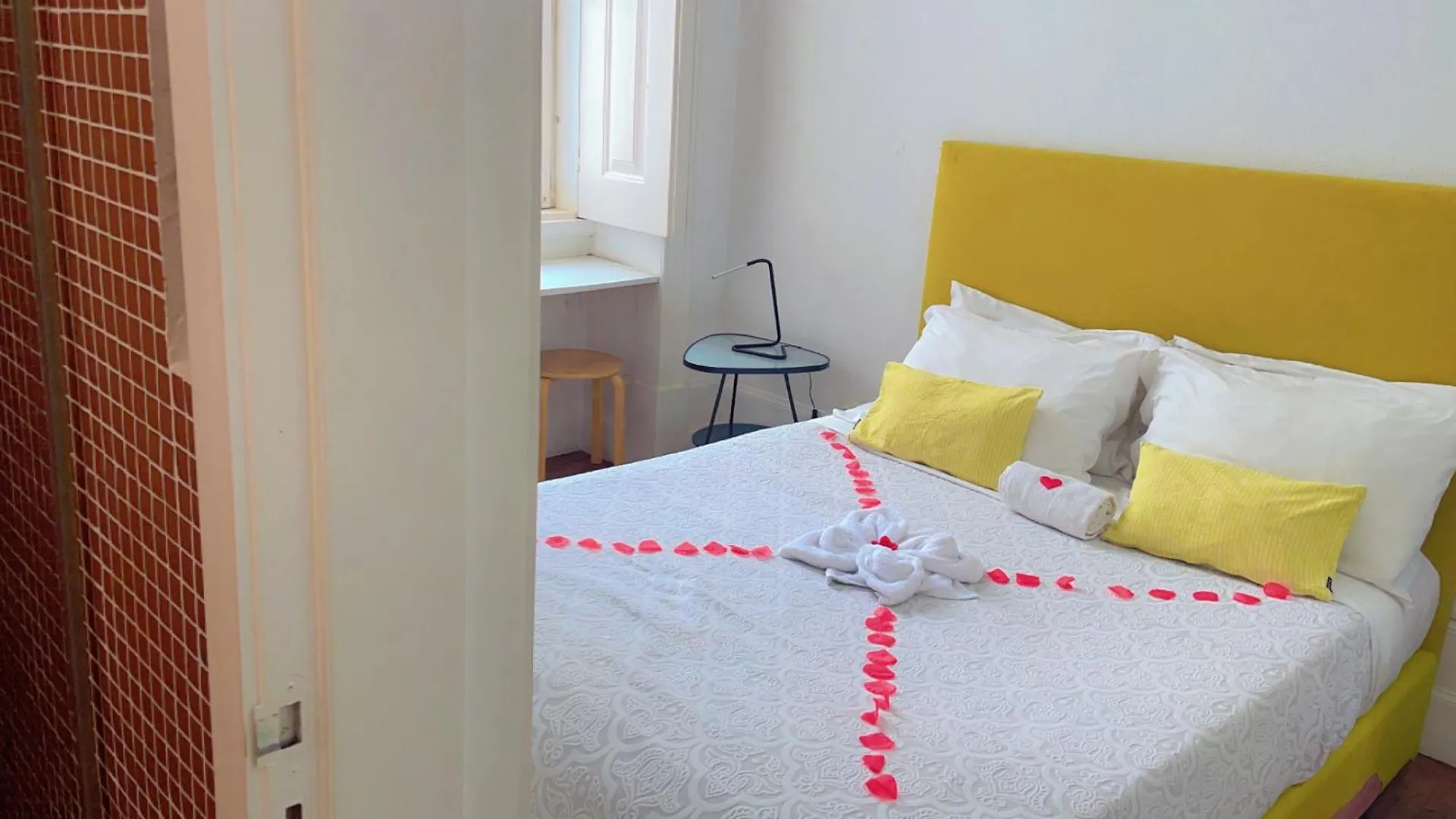 Ww Hostel & Suites Coimbra
