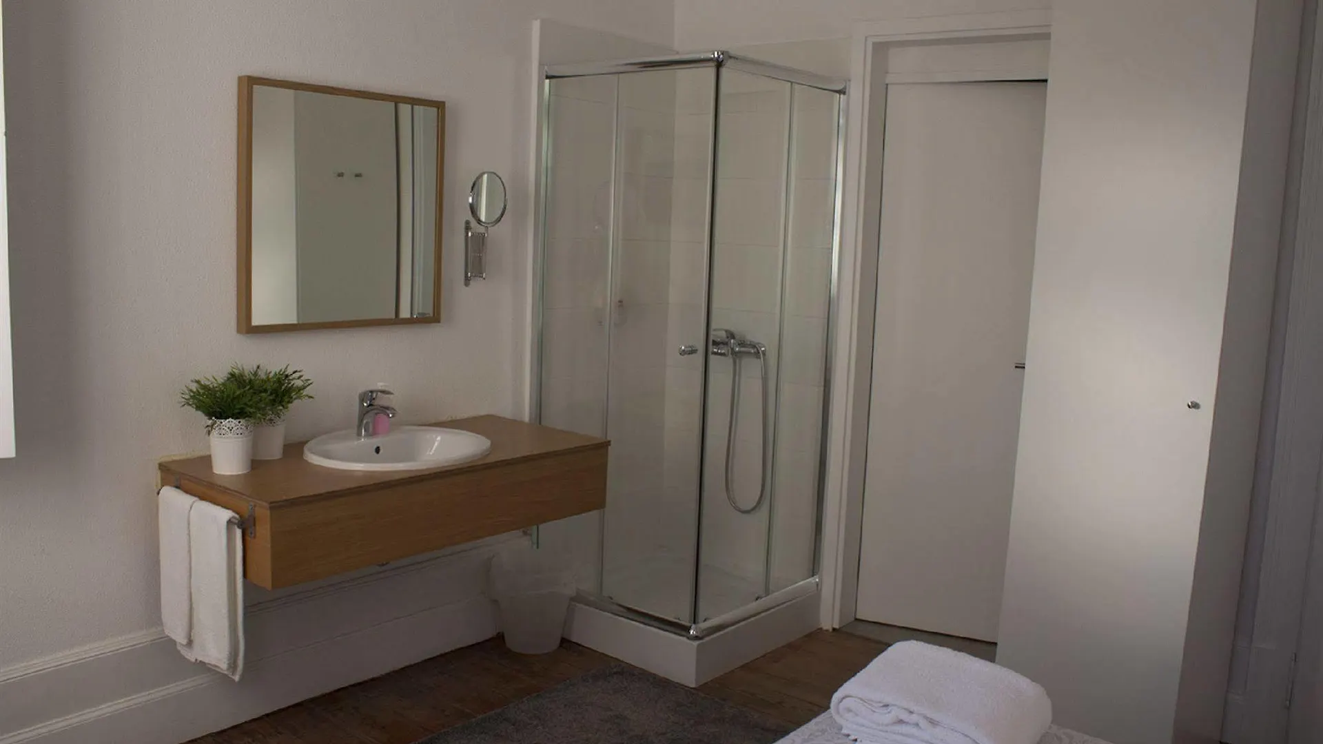 Ww Hostel & Suites Coimbra Portugália