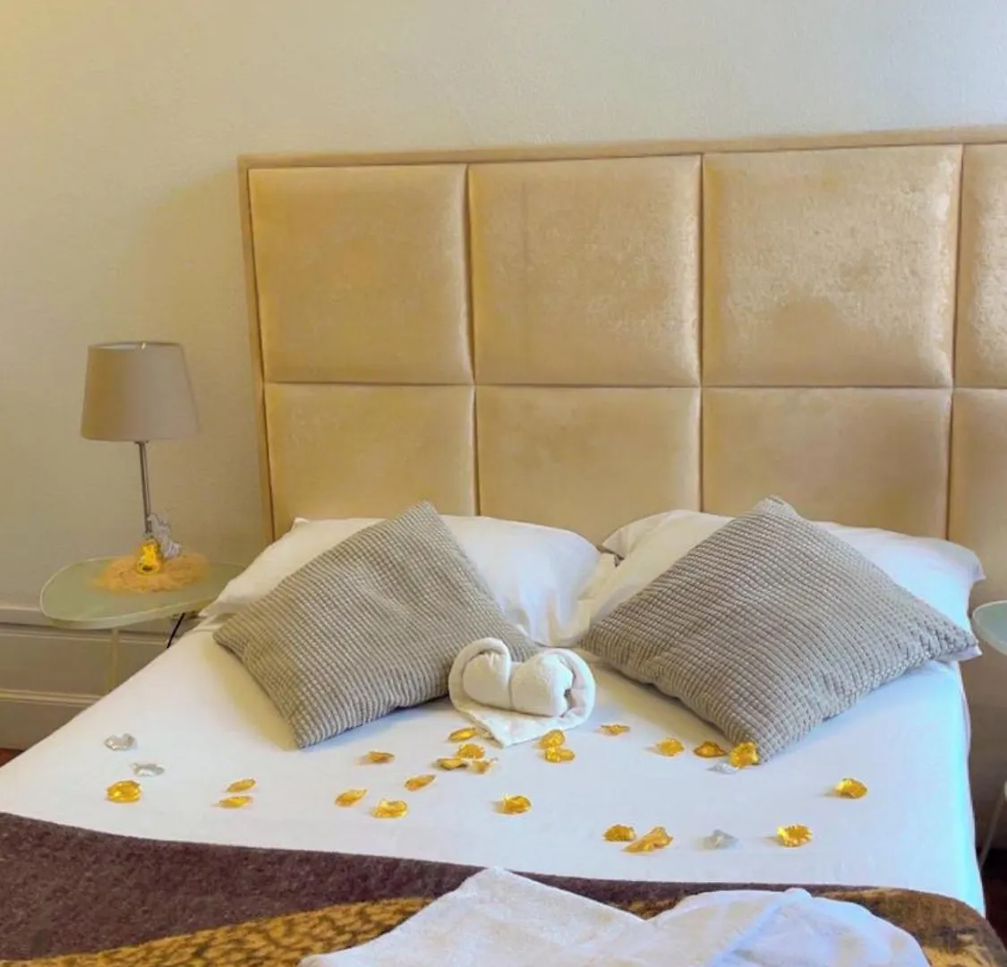 Ww Hostel & Suites Coimbra