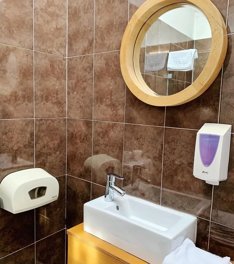 Ww Hostel & Suites Coimbra